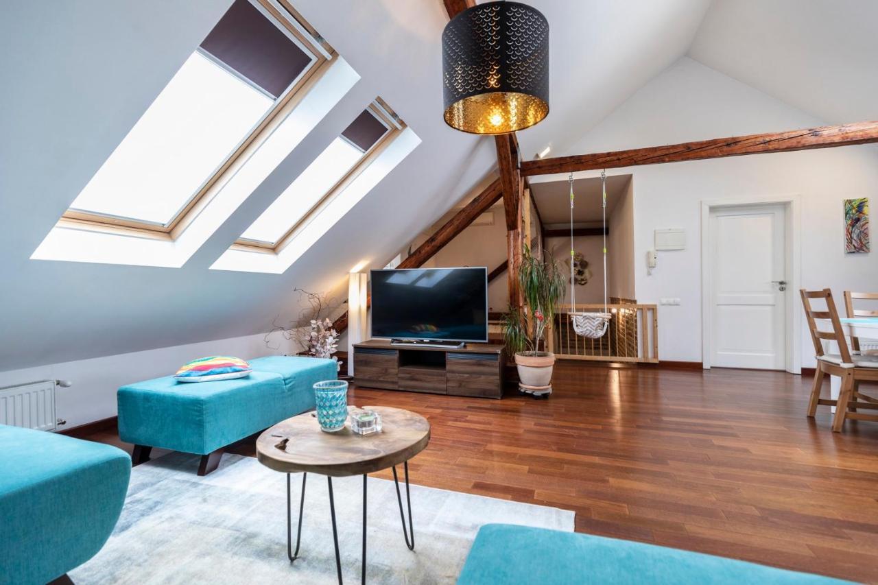 Beautiful And Romantic Penthouse With Two Terraces 布拉迪斯拉发 外观 照片