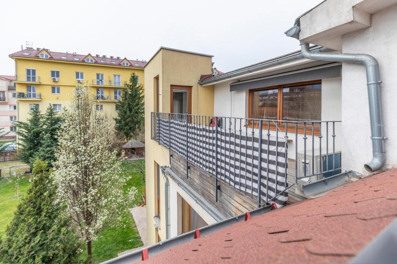Beautiful And Romantic Penthouse With Two Terraces 布拉迪斯拉发 外观 照片