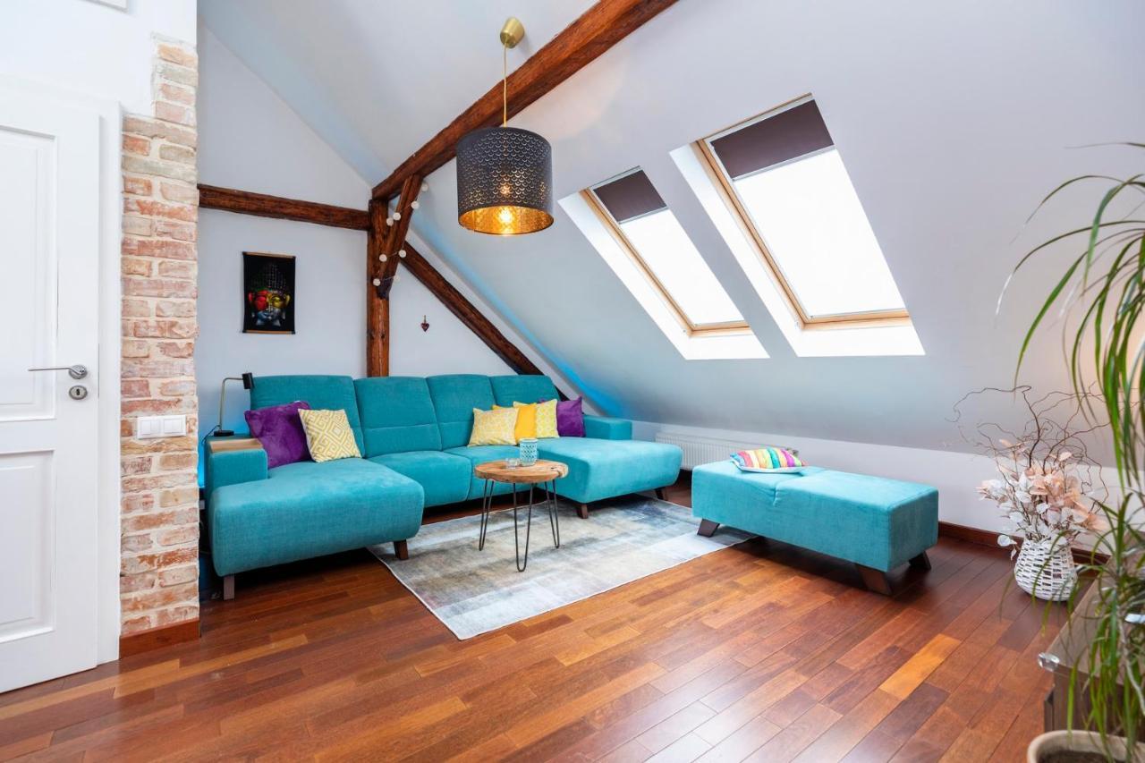 Beautiful And Romantic Penthouse With Two Terraces 布拉迪斯拉发 外观 照片