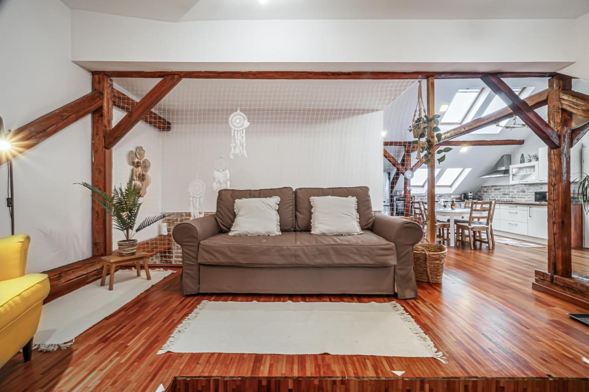 Beautiful And Romantic Penthouse With Two Terraces 布拉迪斯拉发 外观 照片